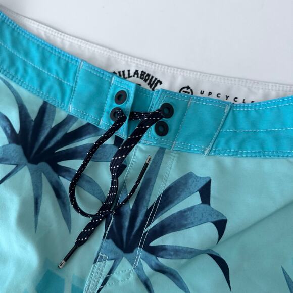 Quiksilver Surfsilk Mystic Sessions 18 - Picture 4 of 6